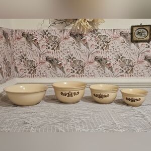 VTG Pfaltzgraff Brown Second Largest VILLAGE Mixing Bowl